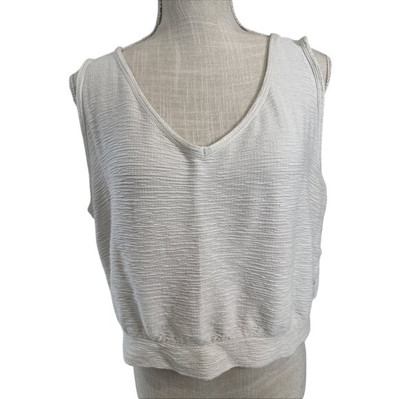 Versona Off-White V-Neck Sleeveless Crop Top XL - Picture 1 of 9